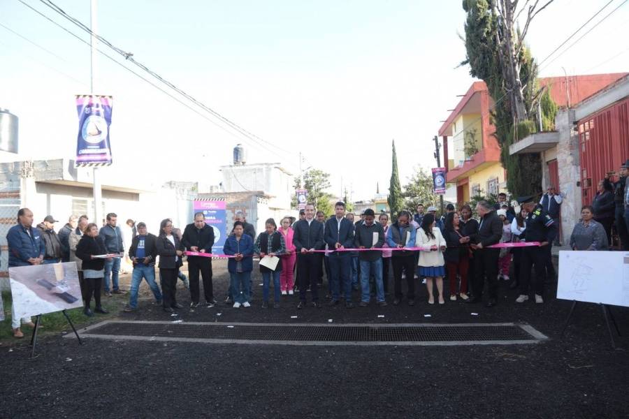 Ayuntamiento entrega red pluvial en Santa Catarina