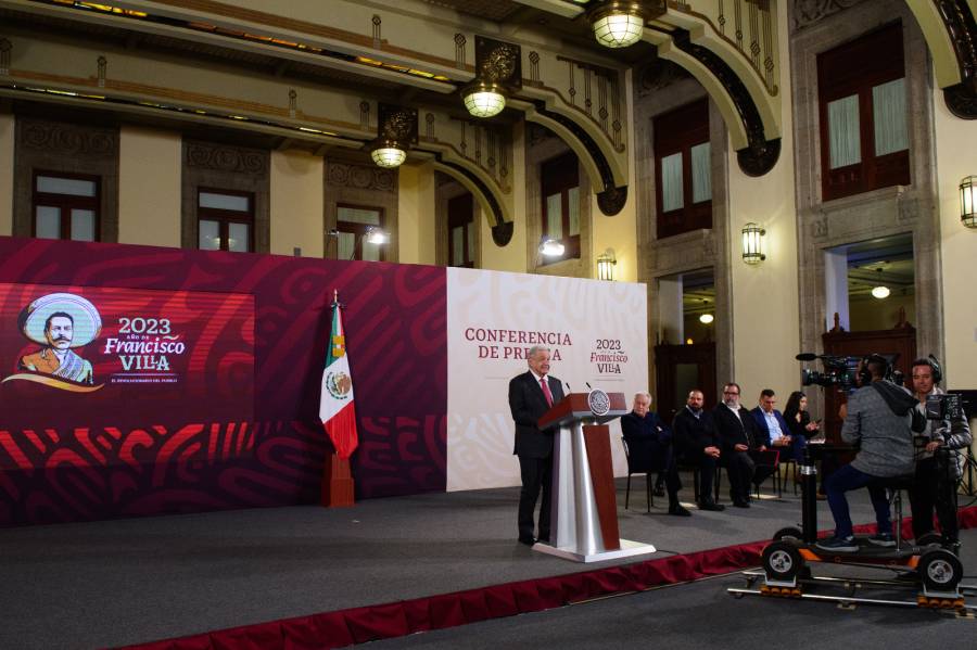 Hoy, presidente se reunir&aacute; con obispos