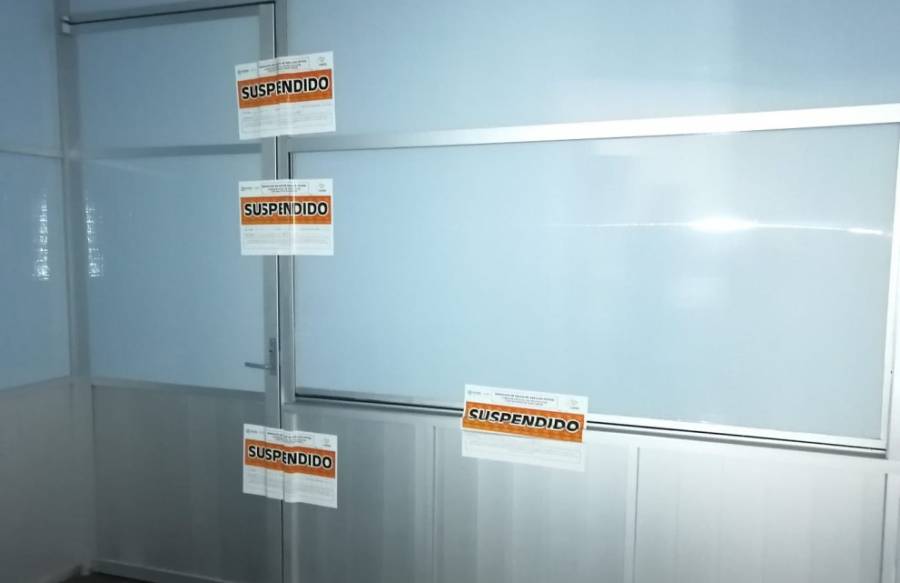 Coepris suspende 20 clínicas por irregularidades durante el 2023