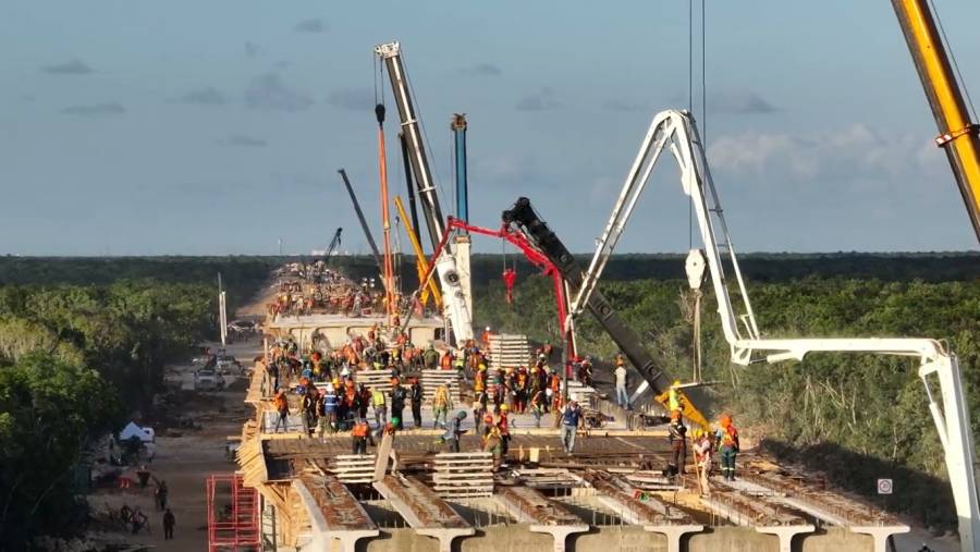 Supervisó AMLO obras del Tren Maya