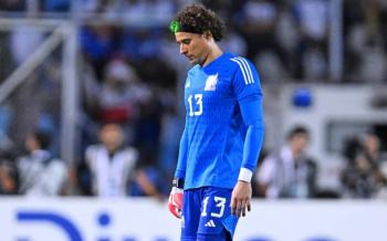 Tras lesi&oacute;n, Guillermo Ochoa no podr&aacute; seguir en la Selecci&oacute;n Mexicana