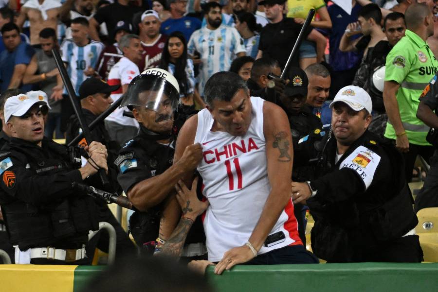 Aficionada argentina condenada por insultos racistas en el estadio Maracaná