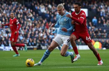 Manchester City y Liverpool empatan en partido clave por el t&iacute;tulo
