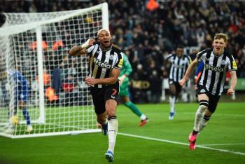 Newcastle pasa por encima del Chelsea en la Premier League