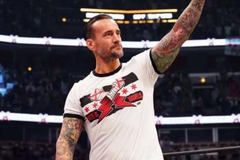 ¡Est&aacute; de vuelta! La WWE sorprende con el hist&oacute;rico regreso de CM Punk