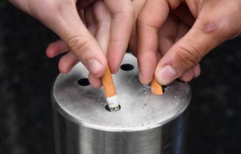 Francia prohibirá fumar en playas y cerca de escuelas