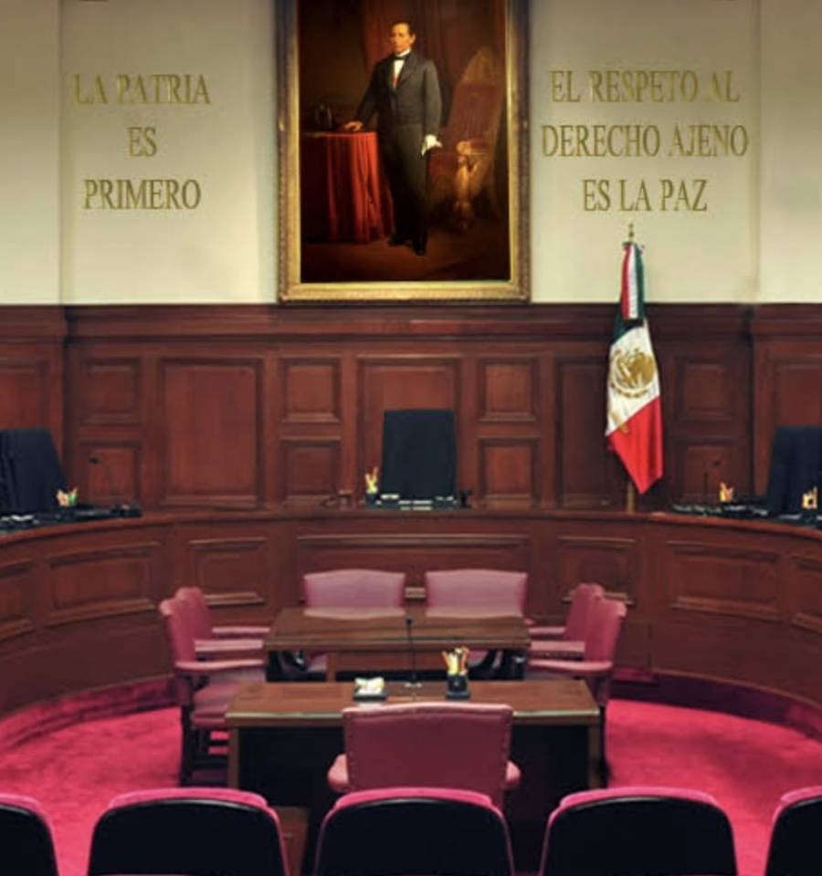 Que ministras se elijan por voto, propone AMLO a adversarios