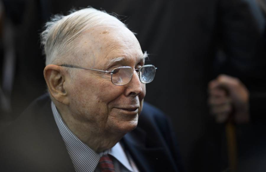 Muere Charlie Munger, mano derecha de Warren Buffett