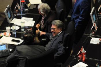Ricardo Monreal expone la figura de la 'Cuestión Política' para resolver la crisis en Nuevo León