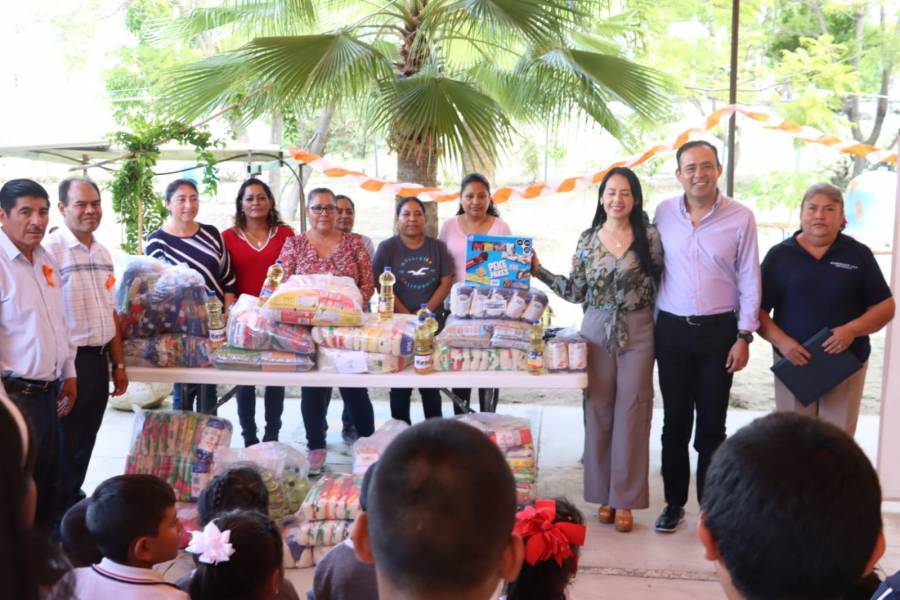 Entrega Voluntariado más de una tonelada de apoyo para alberguesde Zacapala y Epatlán