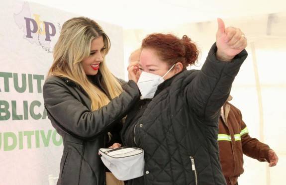 DIF Estatal de SLP realiza entrega significativa de aparatos auditivos