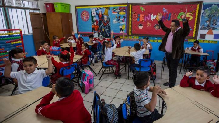 Instalan 136 alarmas en escuelas de educación básica de San Juan del Río