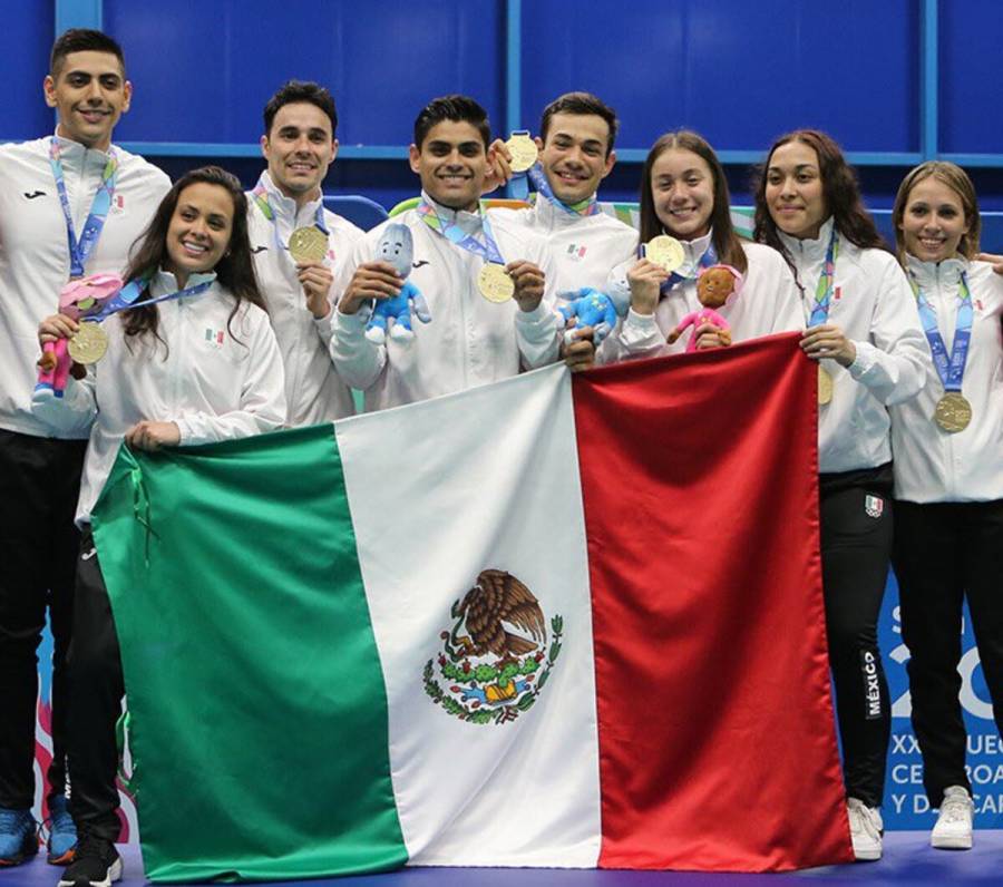 Badmintonistas mexicanos van por última competencia del año en Canadá