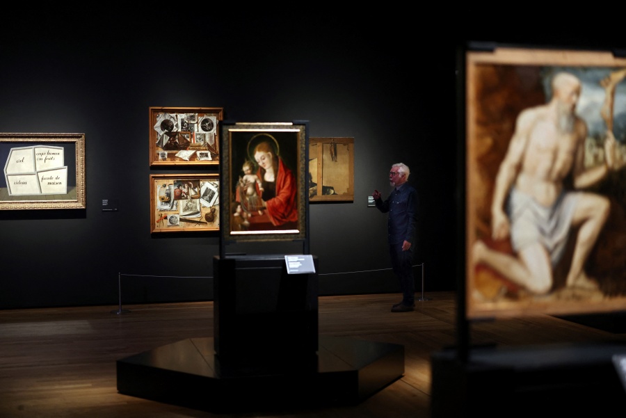 El Museo del Prado de Madrid muestra el reverso de sus grandes pinturas