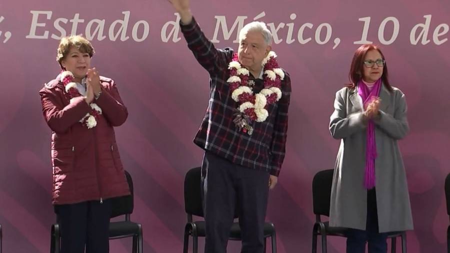 AMLO encabeza entrega de Programas para el Bienestar en Texcaltitl&aacute;n