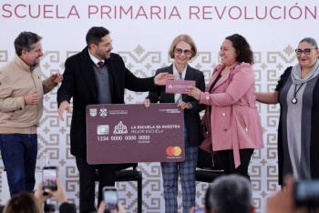 Entrega Batres recursos extraordinarios a través del programa “La Escuela es Nuestra”