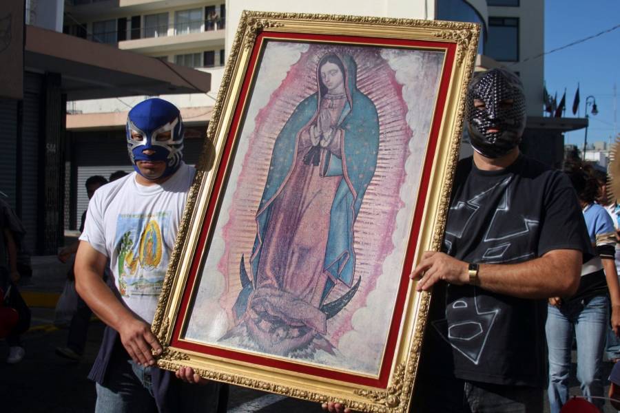 Ecatepenses en solidaridad guadalupana: Tradición de generaciones que nutre cuerpos y espíritus