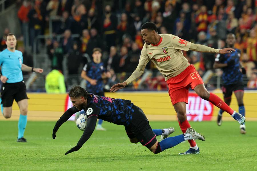 El Lens apea al Sevilla de Europa