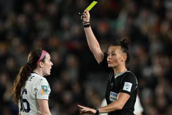 Rebecca Welch ser&aacute; la primera mujer en arbitrar un partido de Premier League