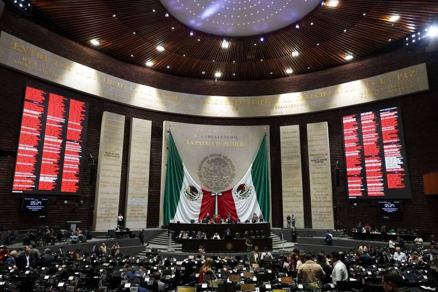 Cámara de Diputados aprueba integración de Comisión Permanente