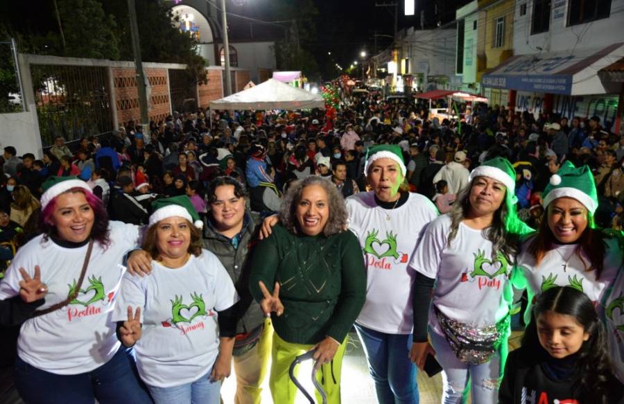 Posadas navideñas en Soledad llenan de alegría a sus habitantes