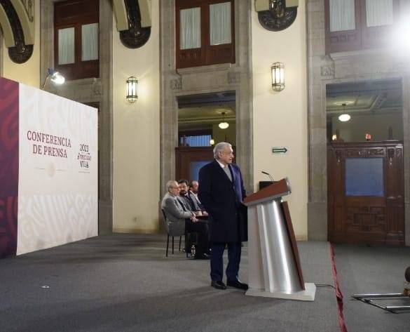 AMLO felicita al América .. y también a Los Tigresa
