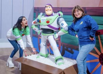 Autentica y divertida as&iacute; fue la inauguraci&oacute;n de Mundo Pixar