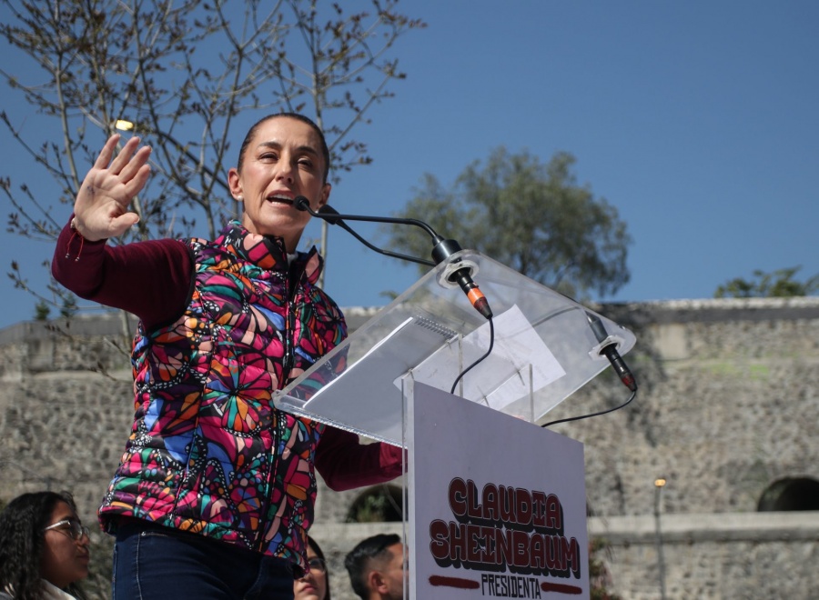 Sheinbaum reitera su compromiso con la elección popular de ministros de la Corte