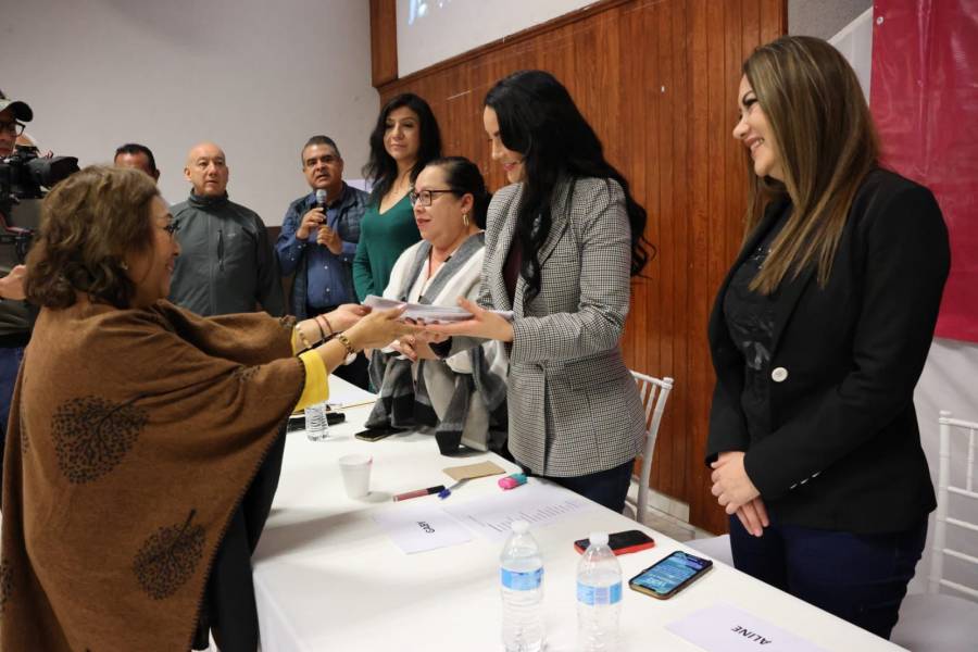 Trabajadores de la educación de Azcapotzalco apoyan a Claudia Sheinbaum, Clara Brugada y Gabriela Jiménez