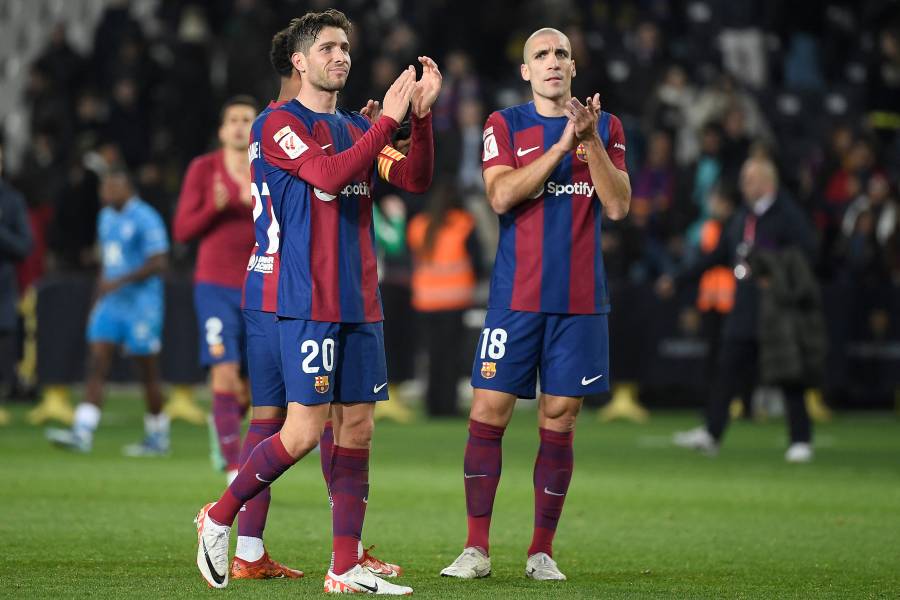 El Barcelona respira antes de Navidad con triunfo sufrido ante el Almería