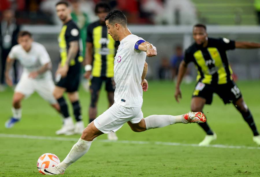 El Al Nassr de Cristiano Ronaldo golea 5-2 al Al Ittihad de Benzema