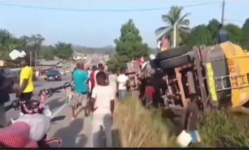 40 personas pierden la vida tras explosión de pipa en Liberia