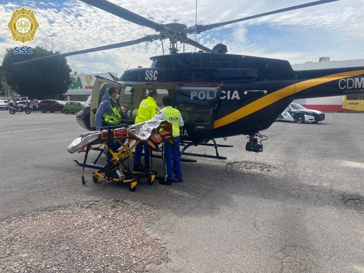 ERUM y personal de los Cóndores de la SSC trasladaron a un hombre que presentó quemaduras en el 75 por ciento del cuerpo