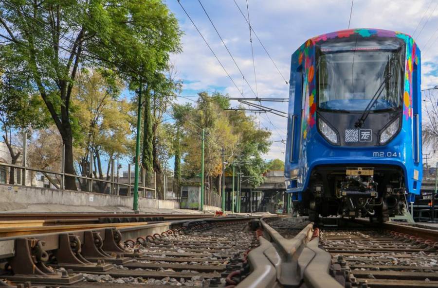 Entra en operaciones “Cecilia”, primera de nueve unidades del Tren Ligero  de la CDMX - ContraRéplica - Noticias