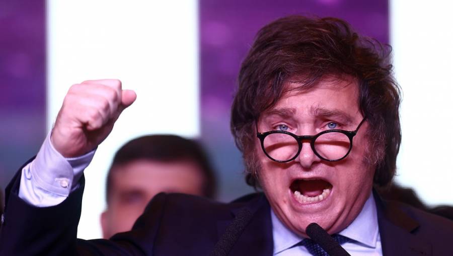 Megadecreto de argentino Milei sufre reveses judiciales en materia laboral