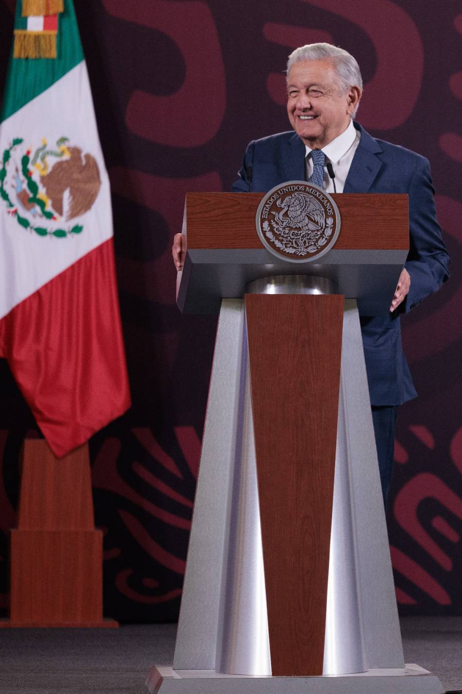 EZLN no podría trabajar en conjunto con Gobierno Federal, ya que usan la violencia; AMLO lo llama a hacer autocrítica
