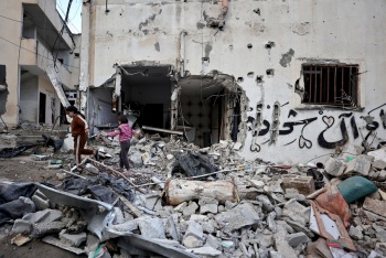 Israel intensifica los bombardeos en Gaza en un contexto de creciente tensi&oacute;n en Oriente Medio