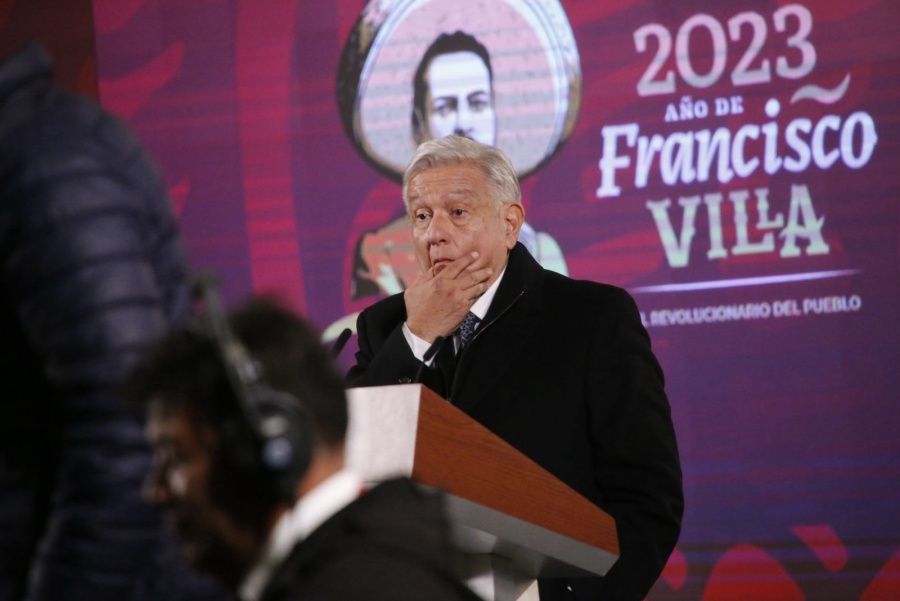 ¿AMLO nominado a los premios ESLAND?