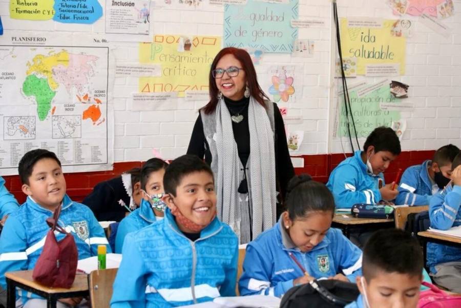 En Tlaxcala, encabeza Leticia Ramírez el regreso a clases