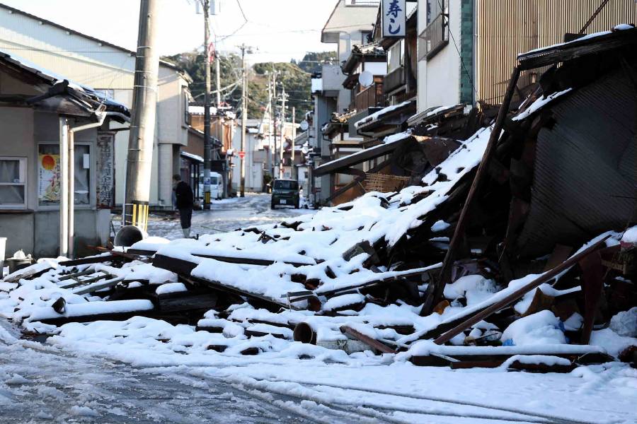 Sismo de magnitud 6 azota centro de Japón, sin alerta de tsunami