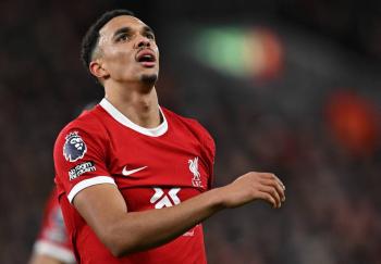 Trent Alexander-Arnold causa baja con el Liverpool