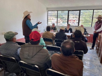 Impulsa Delfina G&oacute;mez la atenci&oacute;n directa a los productores del campo en Texcaltitl&aacute;n