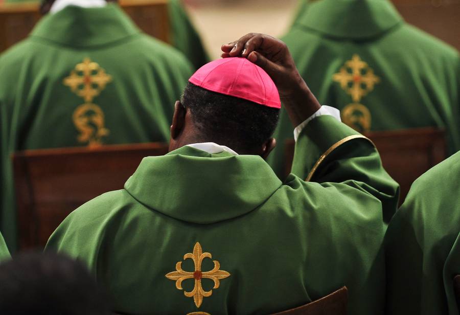 Rechazo africano a la declaración papal sobre bendiciones a parejas del mismo sexo