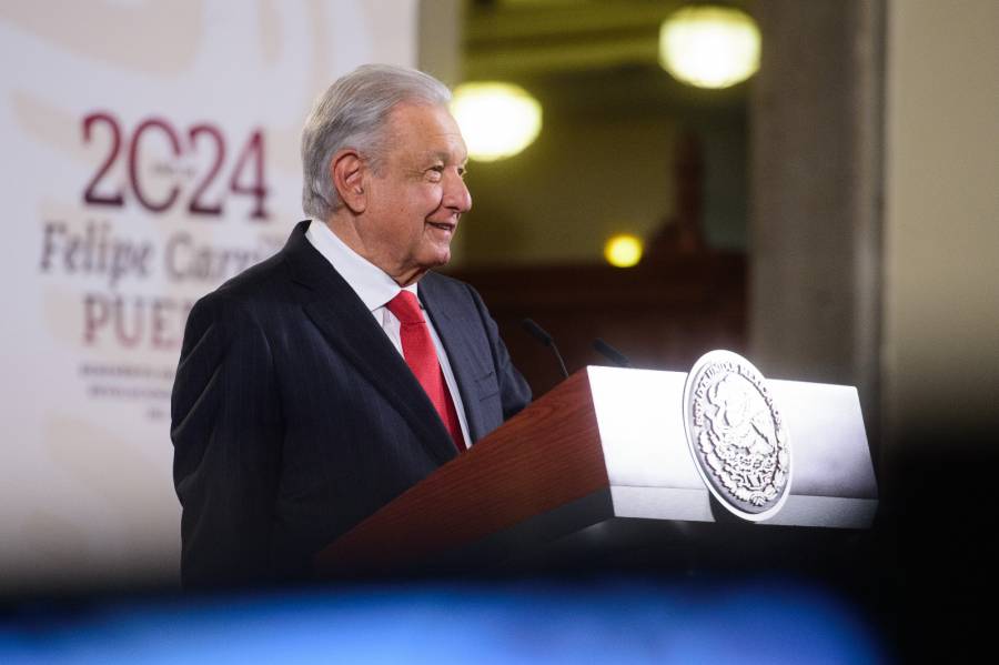 Descentralizaci&oacute;n de dependencias, uno de los pendientes de los 100 compromisos de AMLO, reconoce