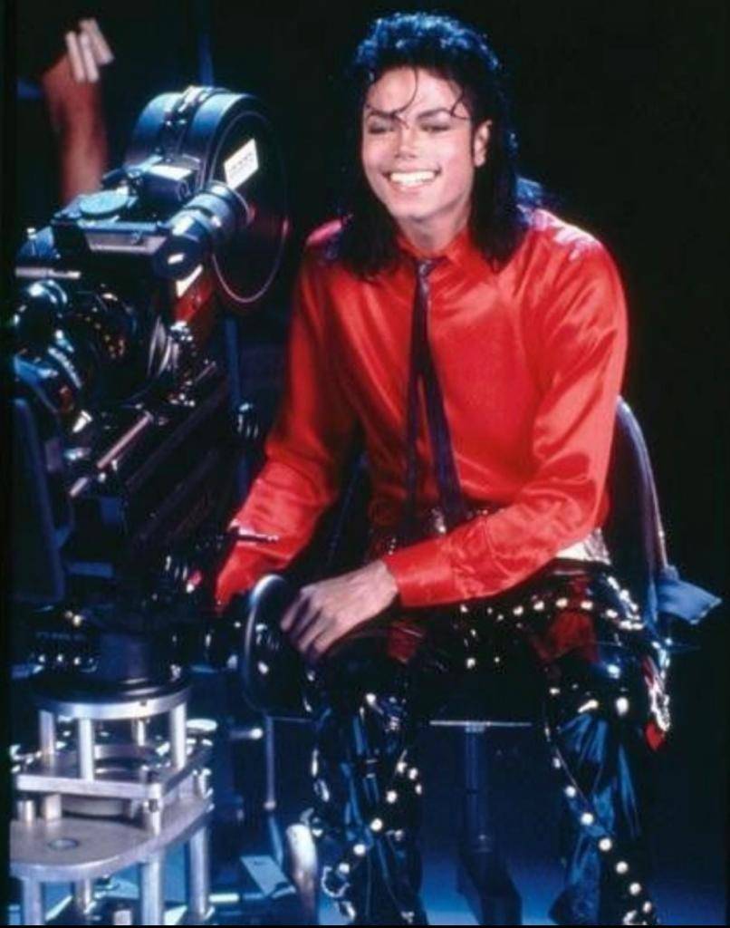 Revelan que en 2025 se estrenará película biográfica de Michael Jackson