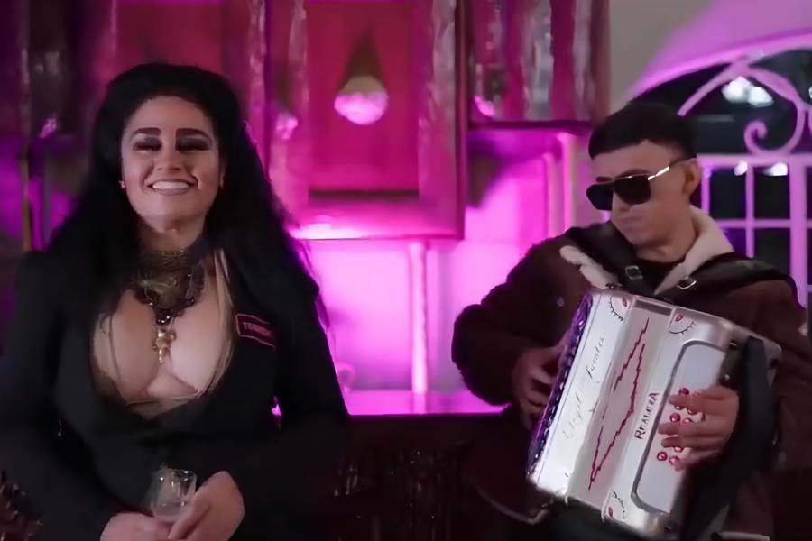 Despiden a jefa de la polic&iacute;a en Aguascalientes tras protagonizar pol&eacute;mico video musical