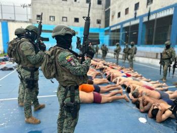 Militares buscan controlar c&aacute;rceles de Ecuador tras liberaci&oacute;n de rehenes