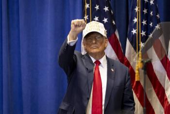 Victoria rel&aacute;mpago de Trump en primarias de Iowa