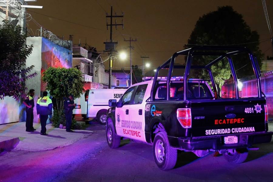 Dos mujeres asesinadas en un puesto de desayunos en Tlalnepantla