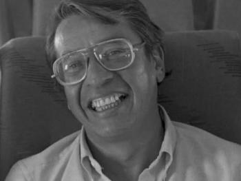 Muere a los 79 a&ntilde;os, el escritor Jos&eacute; Agust&iacute;n